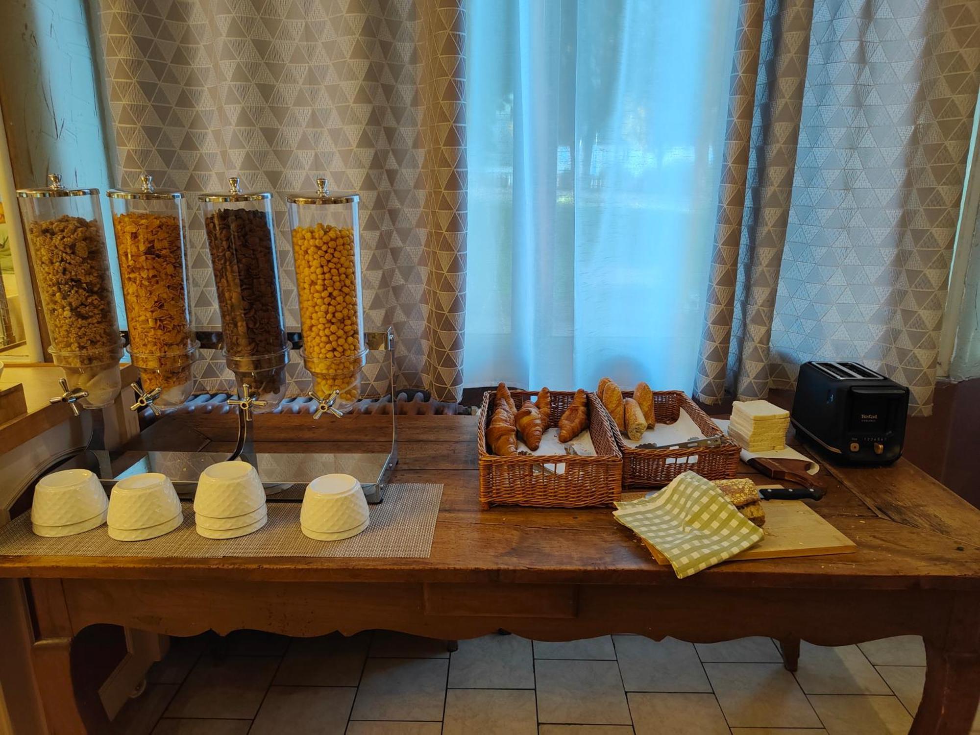 Hotel Au Val Dore لا بوربول المظهر الخارجي الصورة